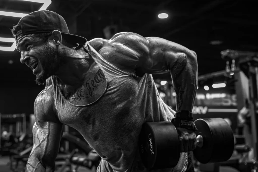 Workout structure showing warm-up, main exercises, core training and cool-down